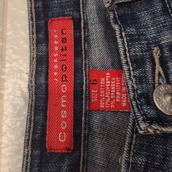 COSMO POLITAN JEANS SLIGHTLY  USED BEJEWELED SIZE 6 COLOR BLUE - Picture 2 of 14